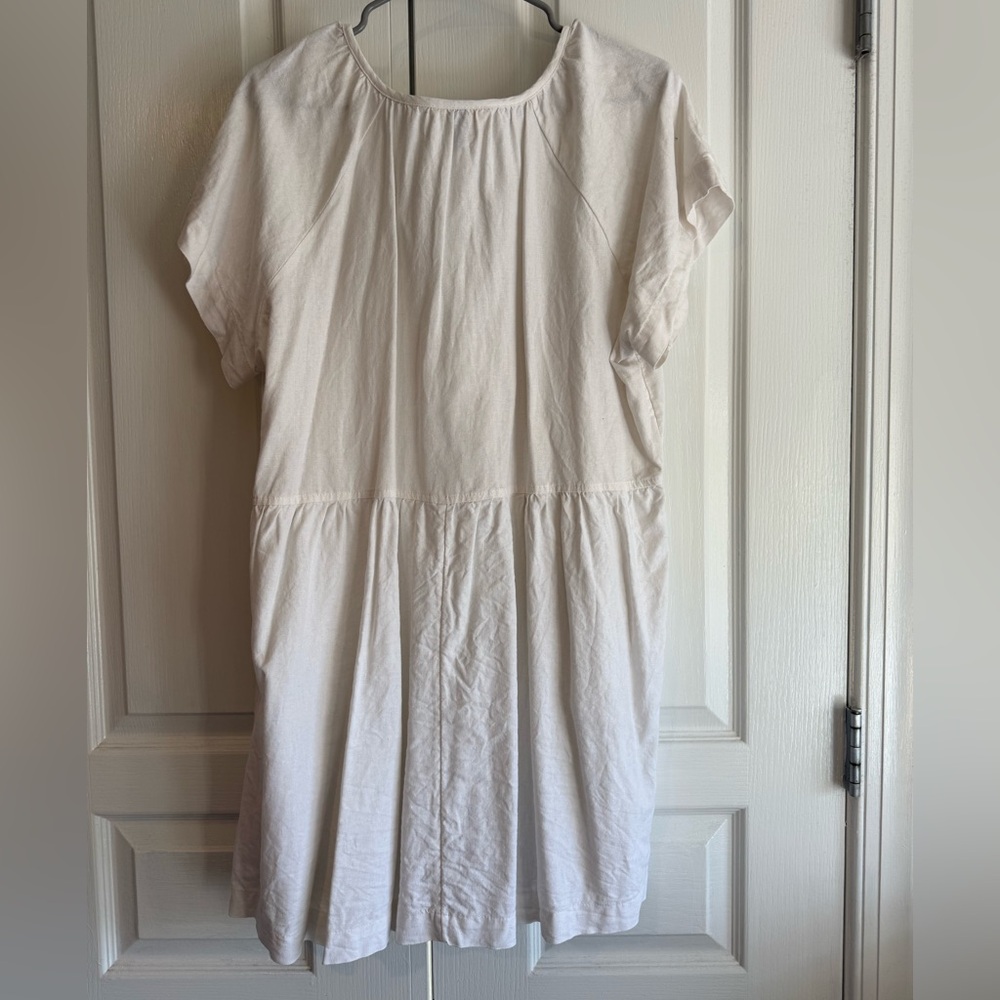 Universal Thread Cream V-Neck Dress - Picture 3 of 3
